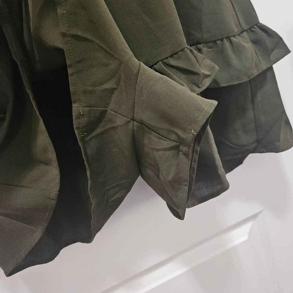 Hunter Green Ruffled Romper - Picture 5 of 9